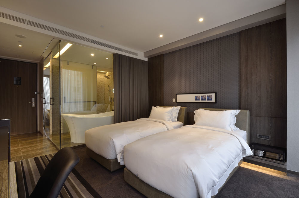 Starhaus Hotel Kaohsiung Buitenkant foto