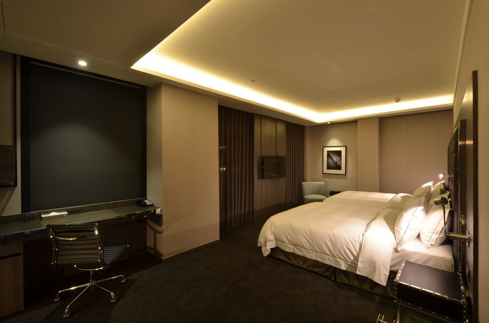 Starhaus Hotel Kaohsiung Buitenkant foto