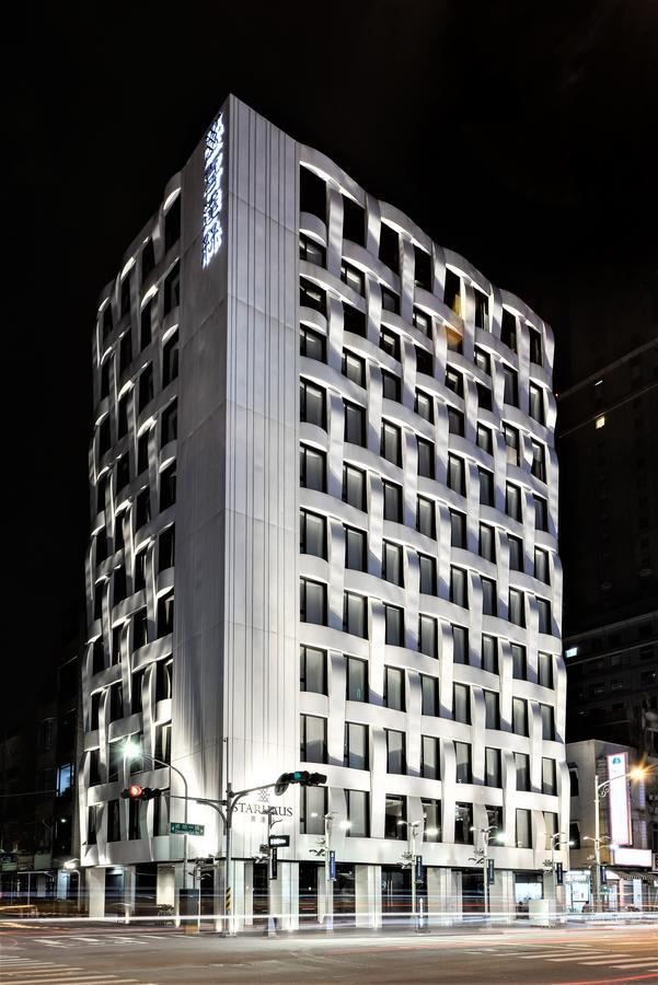 Starhaus Hotel Kaohsiung Buitenkant foto